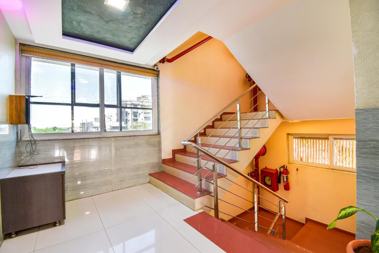 Fabhotel Kohinoor Plaza Ahmedabad Eksteriør bilde